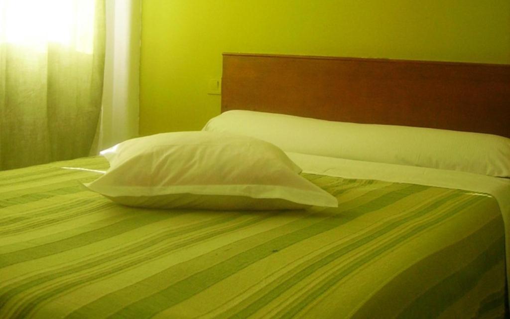 Rex Hotel Maubeuge Bilik gambar